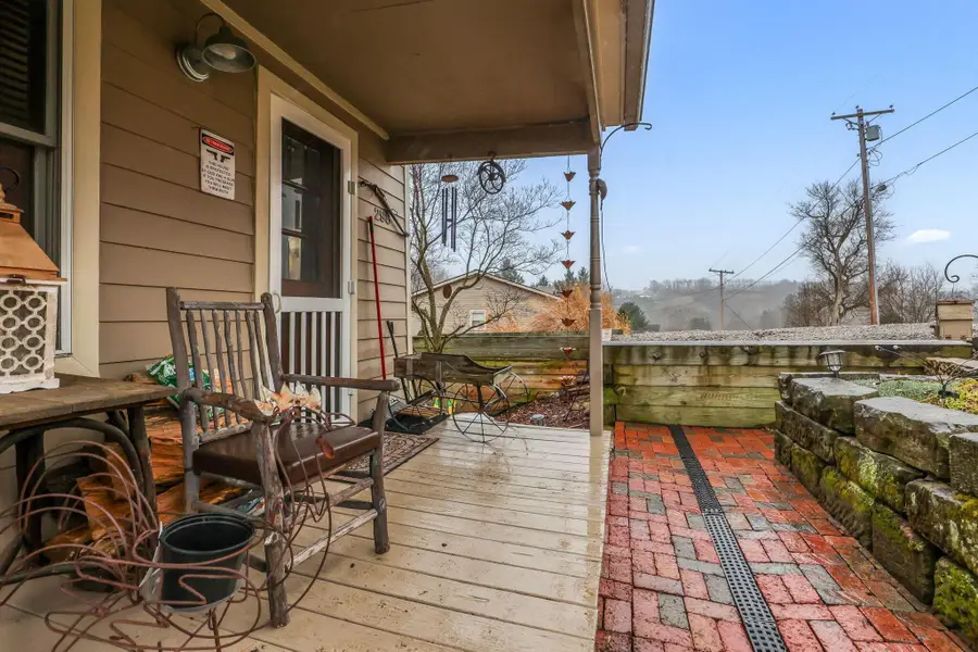 298 Center Street, Coshocton, OH 43812 - #3