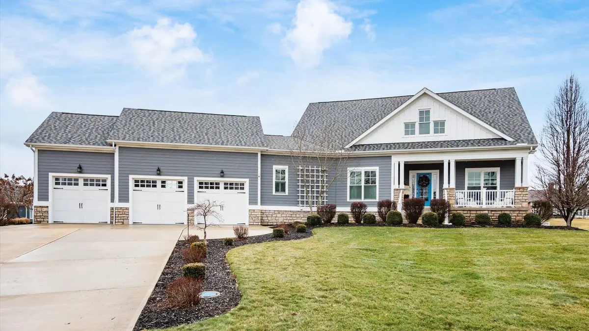 9525 Cypress Drive, Thornville, OH 43076 - #1