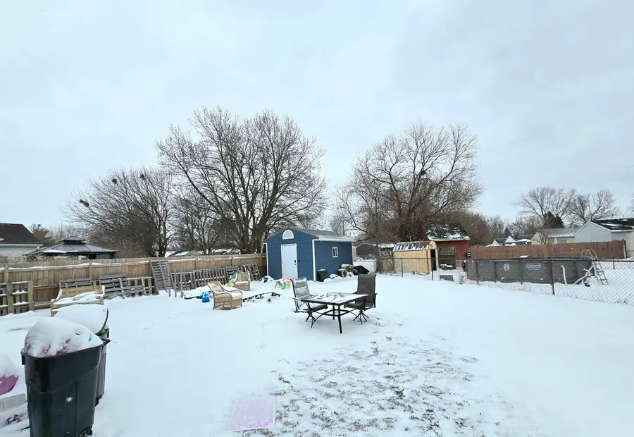 607 Easy Street, Marion, OH 43302 - #2