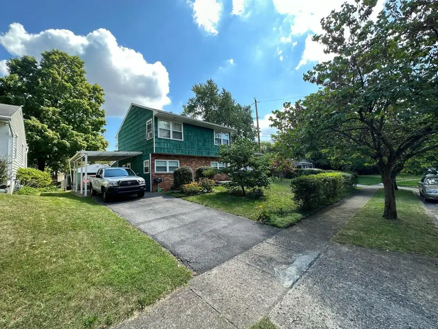 1472 Blaine Drive, Columbus, OH 43227 - #2