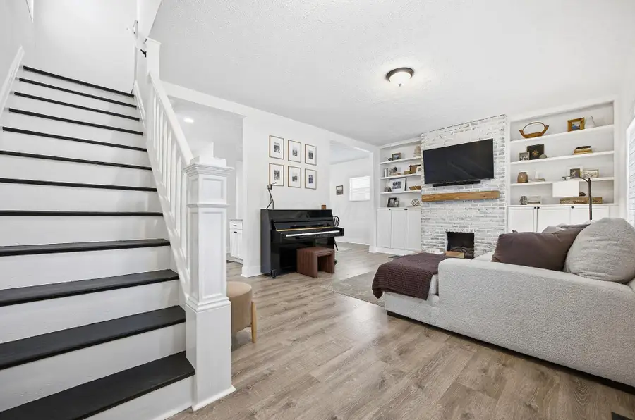 604 Berkeley Road, Columbus, OH 43205 - #3