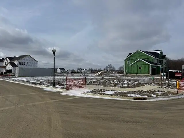 59 Brooke Creek Court, Lewis Center, OH 43035 - #2