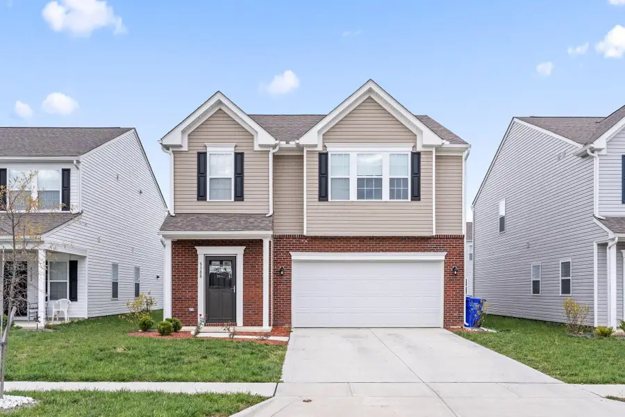 5388 Town Hill Drive, Canal Winchester, OH 43110 - #2