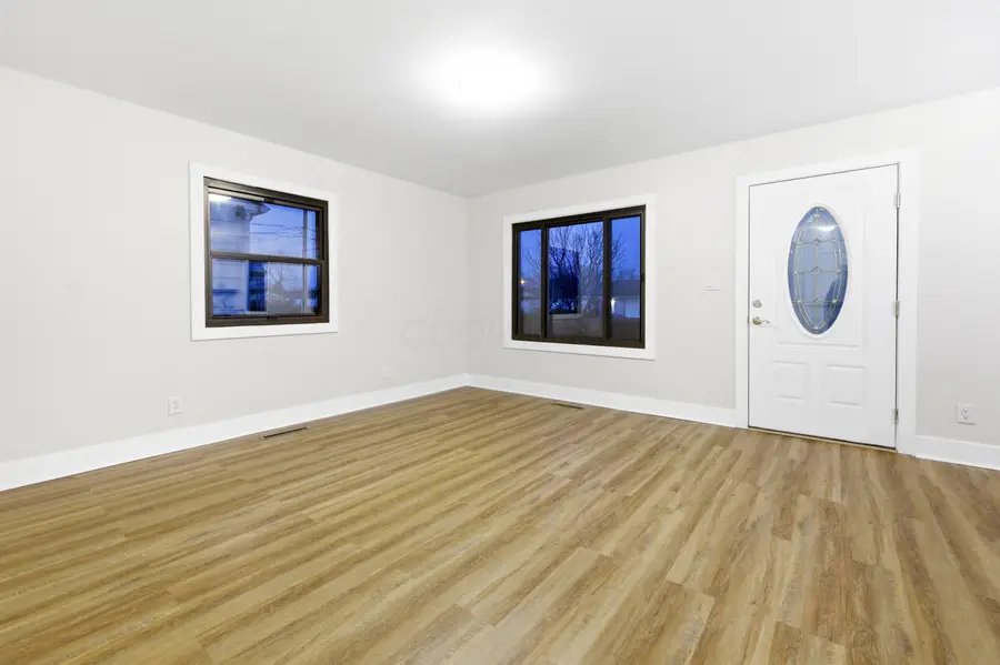 1331 Woodnell Avenue, Columbus, OH 43219 - #3