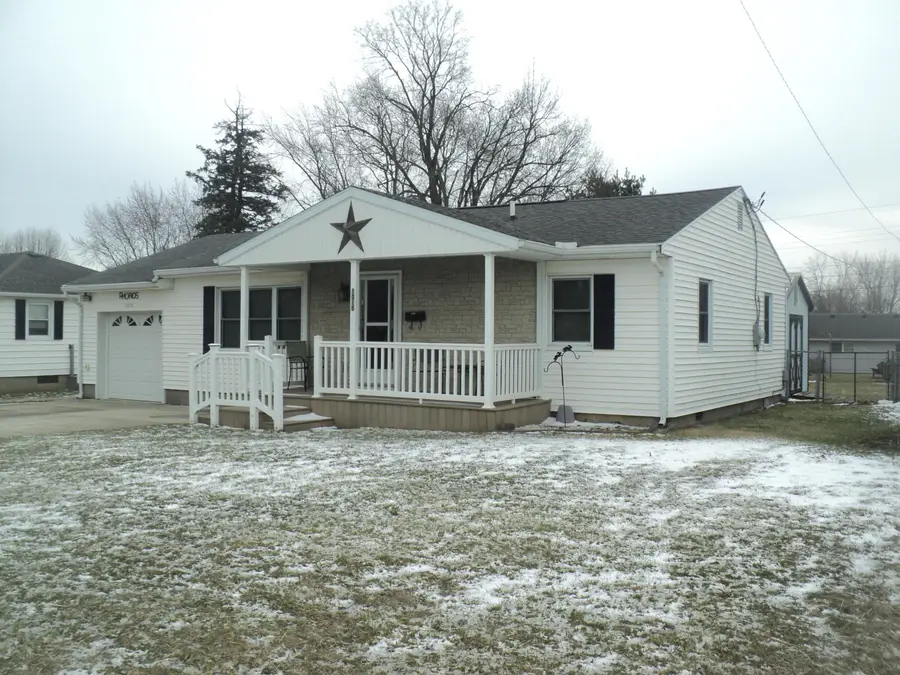 1015 Leesburg Avenue, Washington Court House, OH 43160 - #3