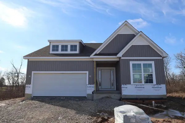 359 Oakmont Drive, Commercial Point, OH 43116