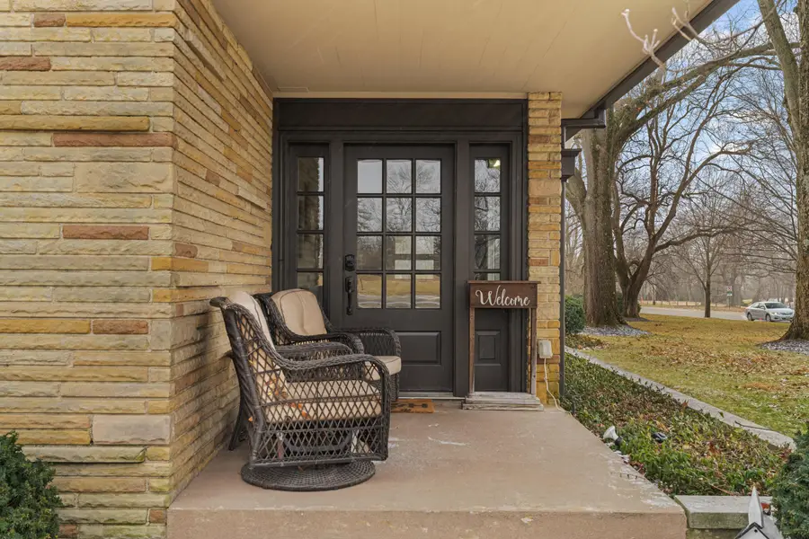 1165 Highland Drive, Upper Arlington, OH 43220 - #3