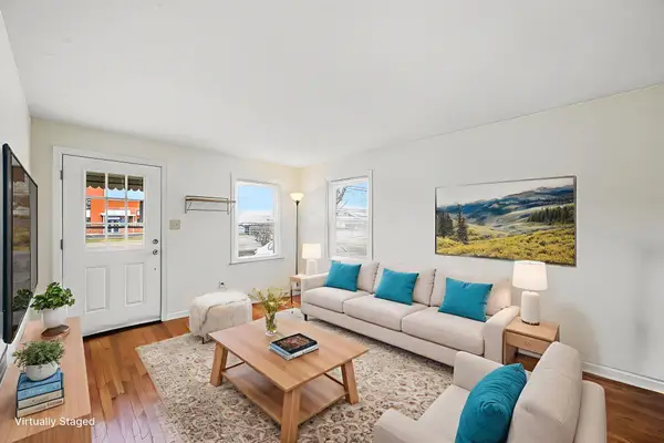 925 Kinnear Road, Columbus, OH 43212