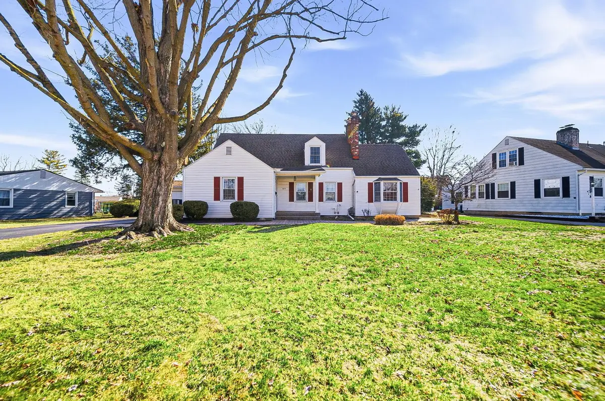 825 Lincoln Drive, Washington Court House, OH 43160 - #1