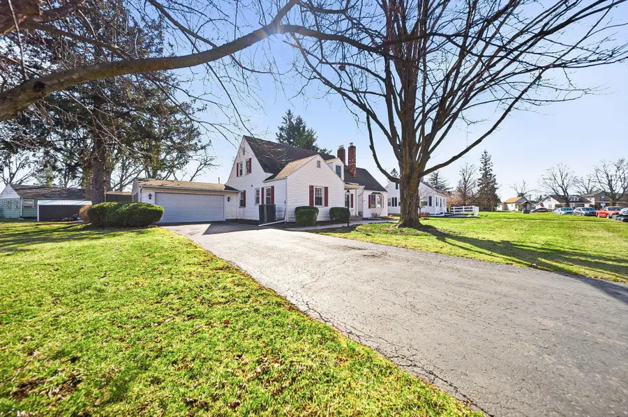 825 Lincoln Drive, Washington Court House, OH 43160 - #2