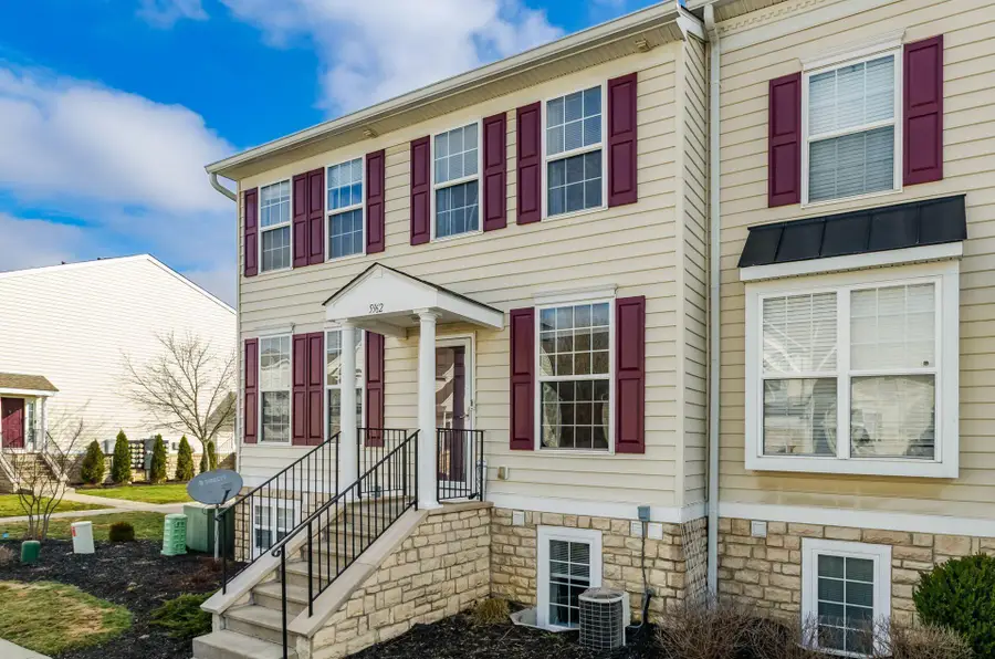 5962 Thunder Gulch Drive, New Albany, OH 43054 - #2