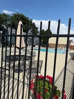 1883 Willoway Circle N, Columbus, OH 43220