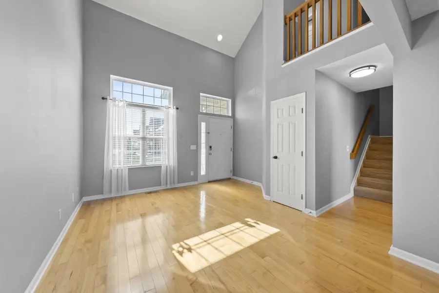 7016 Churchill Downs Drive, New Albany, OH 43054 - #2