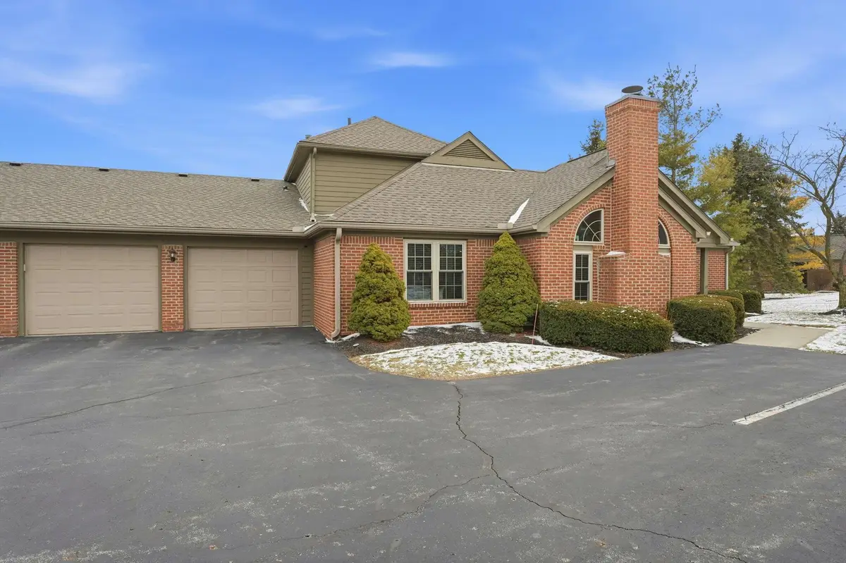 6617 Heatherstone Circle, Dublin, OH 43017 - #1