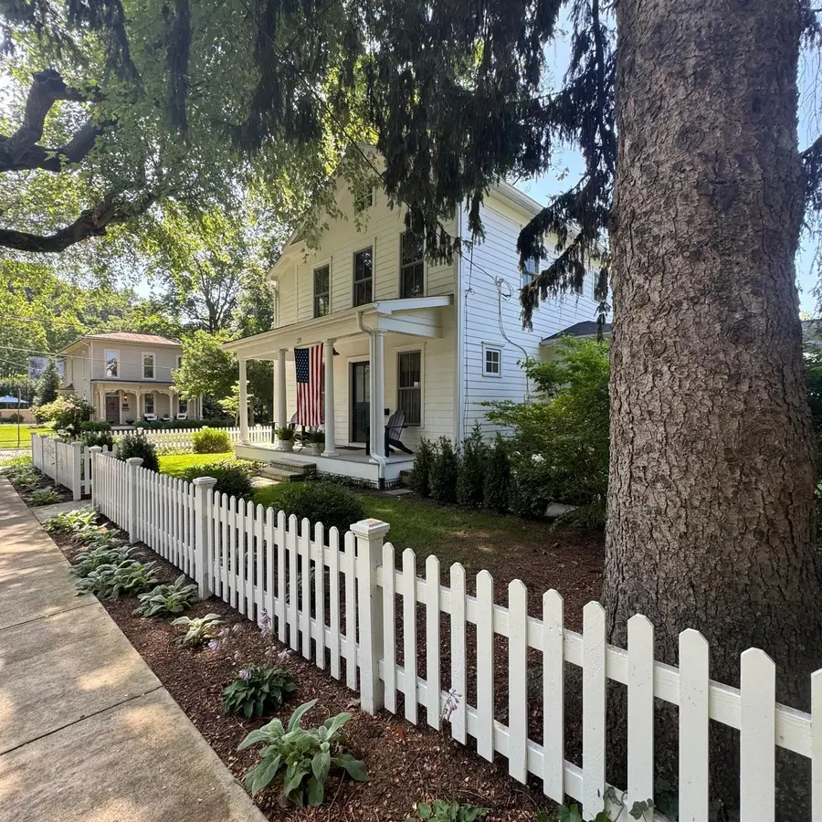 235 E Elm Street, Granville, OH 43023 - #2