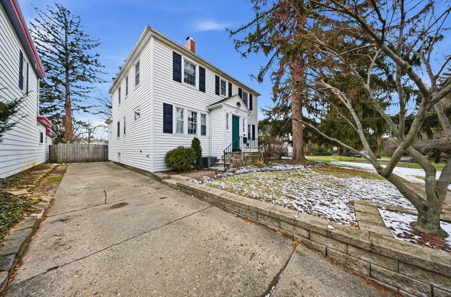 123 W Como Avenue, Columbus, OH 43202 - #2