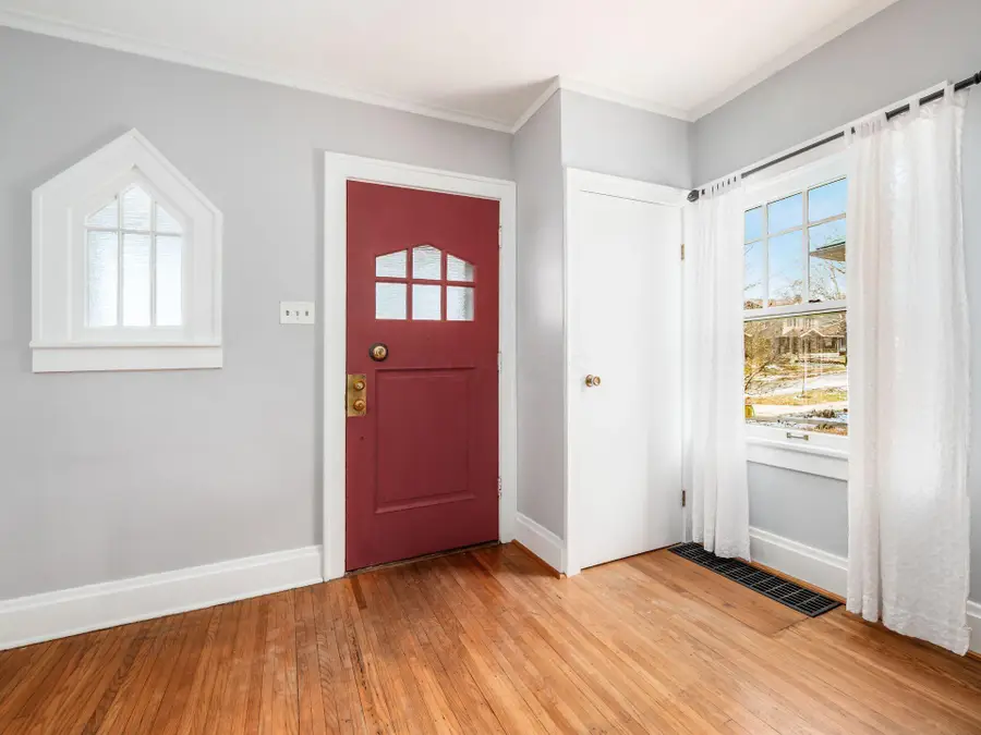 37 Glencoe Road, Columbus, OH 43214 - #3