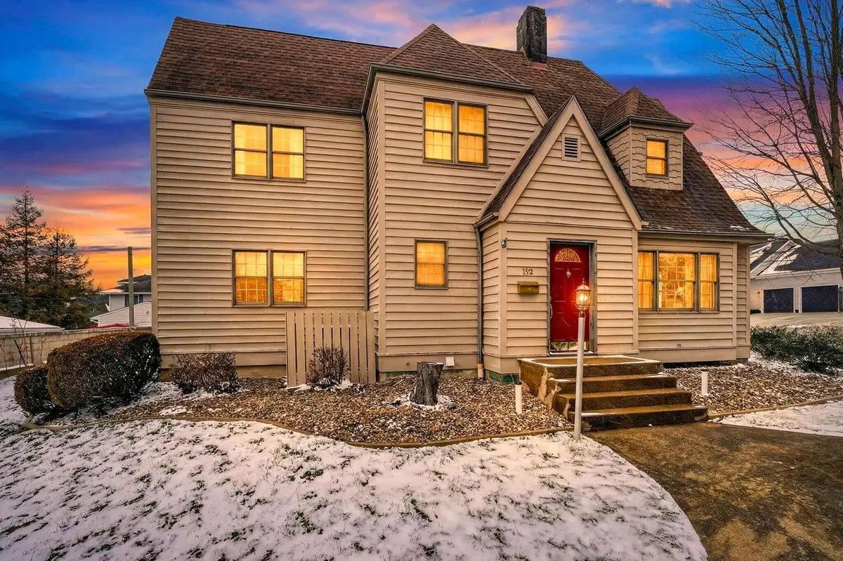 152 E South Street, Jackson, OH 45640 - #1