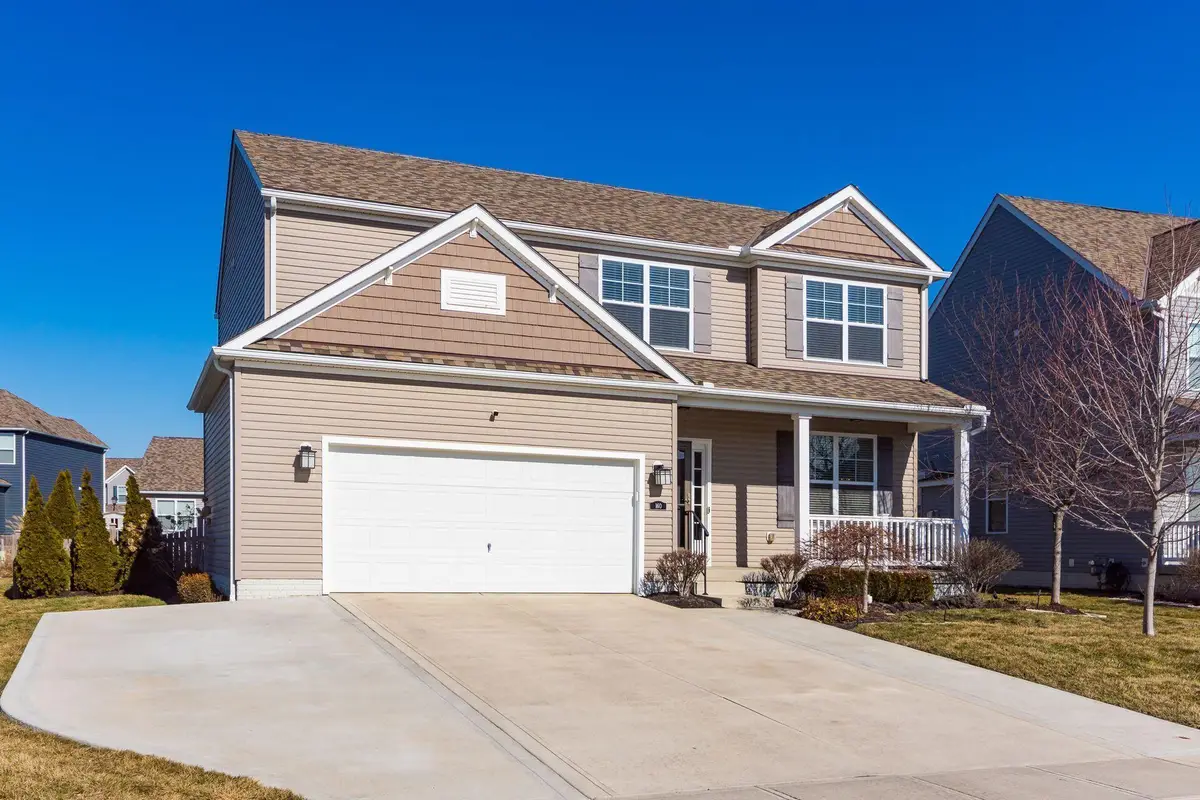 160 Chestnut Commons Drive, Commercial Point, OH 43116 - #1