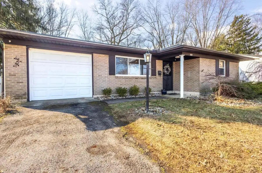 595 Deerwood Avenue E, Columbus, OH 43230 - #3