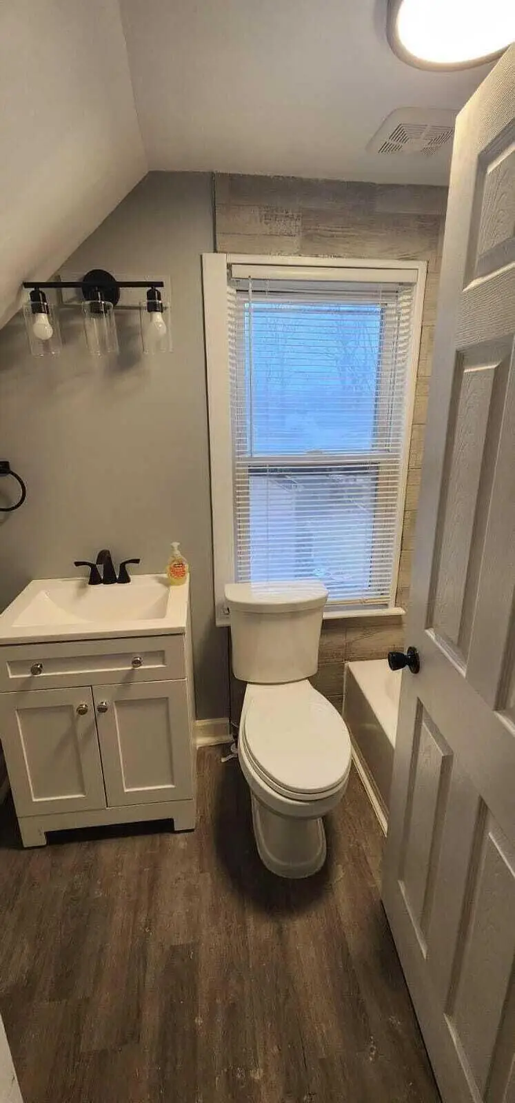 2459 NE Meredith Drive Ne, Columbus, OH 43219 - #2