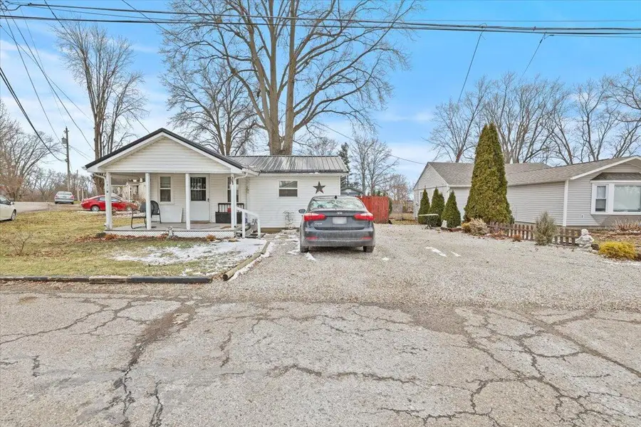 101 W 1st Avenue, Hebron, OH 43025 - #3