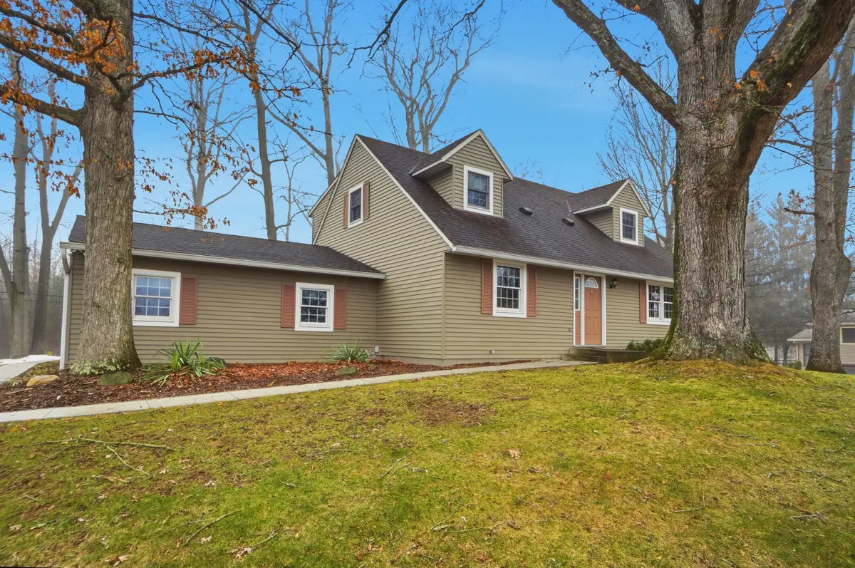 658 Knoll Drive, Granville, OH 43023 - #1