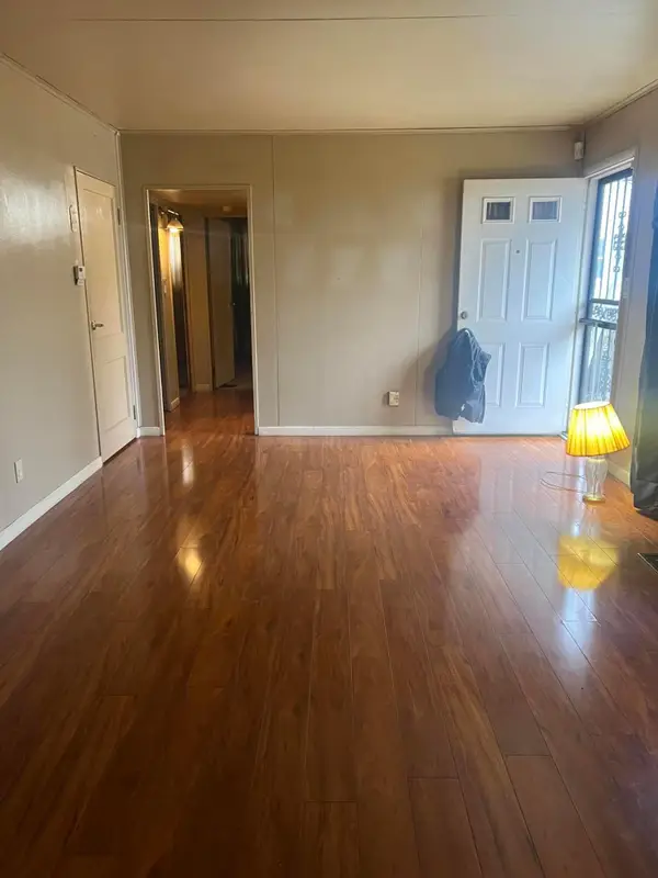 891 S Hampton Road, Columbus, OH 43227