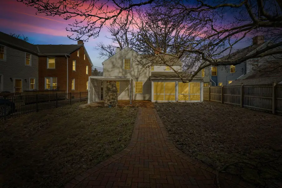 2731 E Broad Street, Columbus, OH 43209 - #2