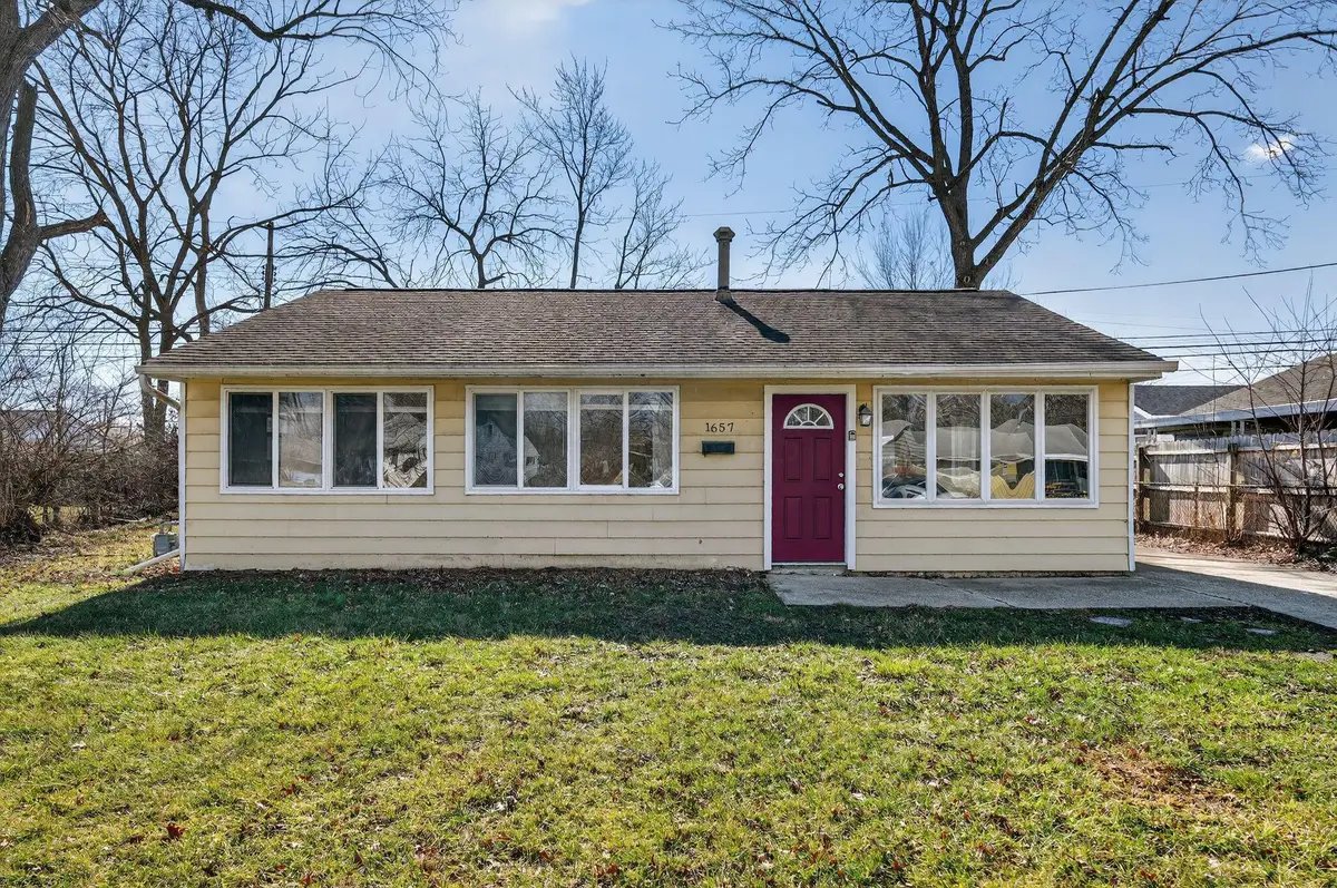 1657 Eastbrook Drive S, Columbus, OH 43223 - #1