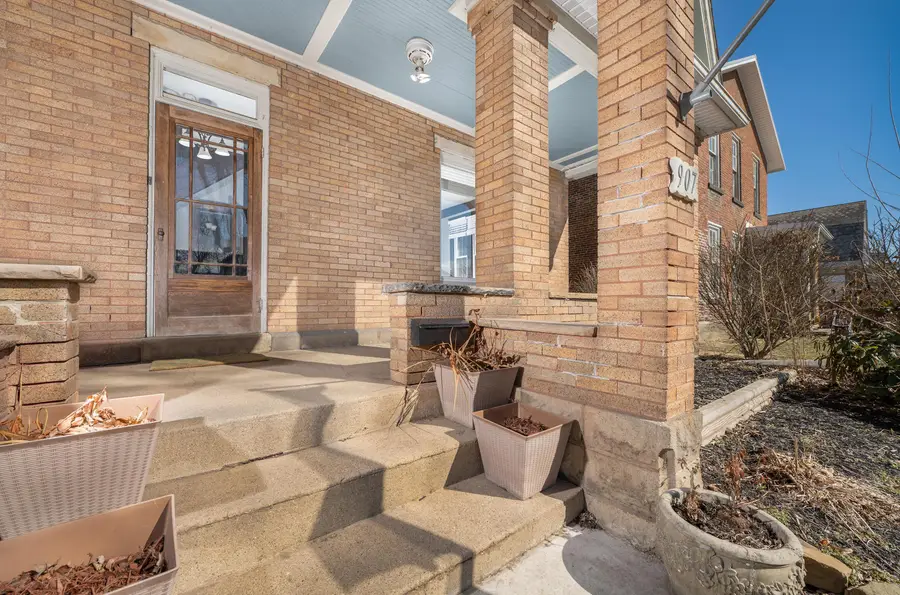 907 W High Street, Mount Vernon, OH 43050 - #3