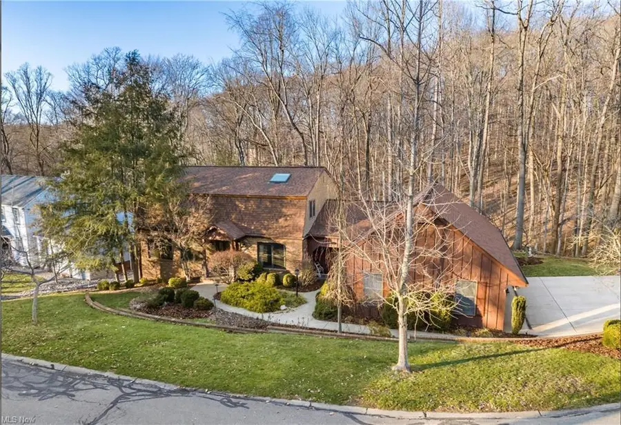 905 Center Court, Zanesville, OH 43701 - #2