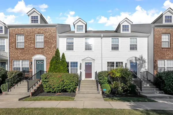 1010 Hartford Village Boulevard, Columbus, OH 43228