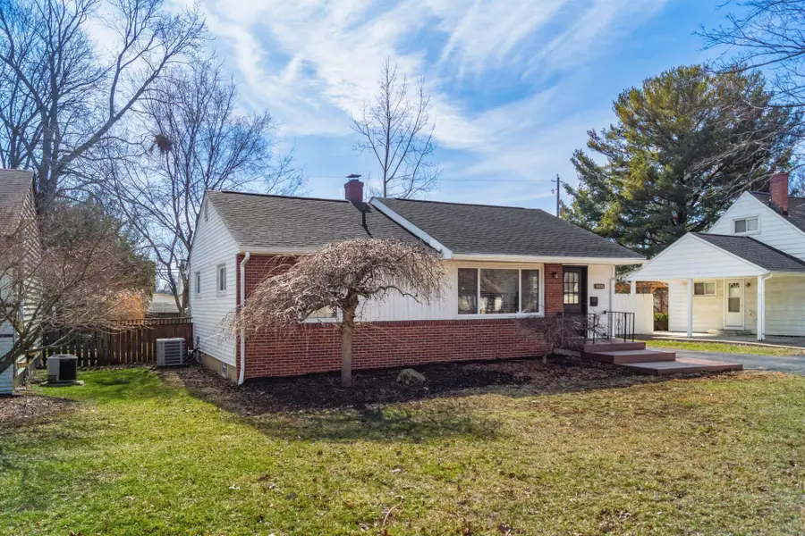 2257 Swansea Road, Columbus, OH 43221 - #3