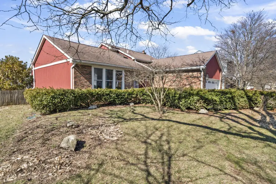 3721 Holly Street, Grove City, OH 43123 - #3