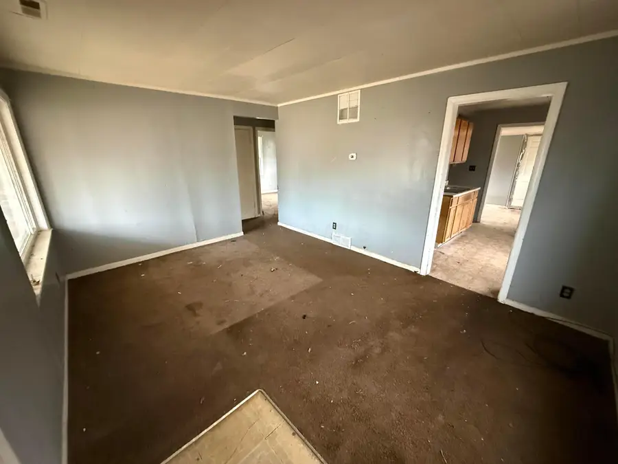 2411 Lindale Road, Columbus, OH 43224 - #3