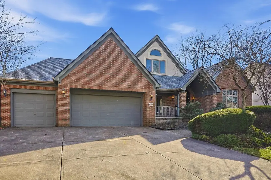 6035 Winnebago Street, Grove City, OH 43123 - #2