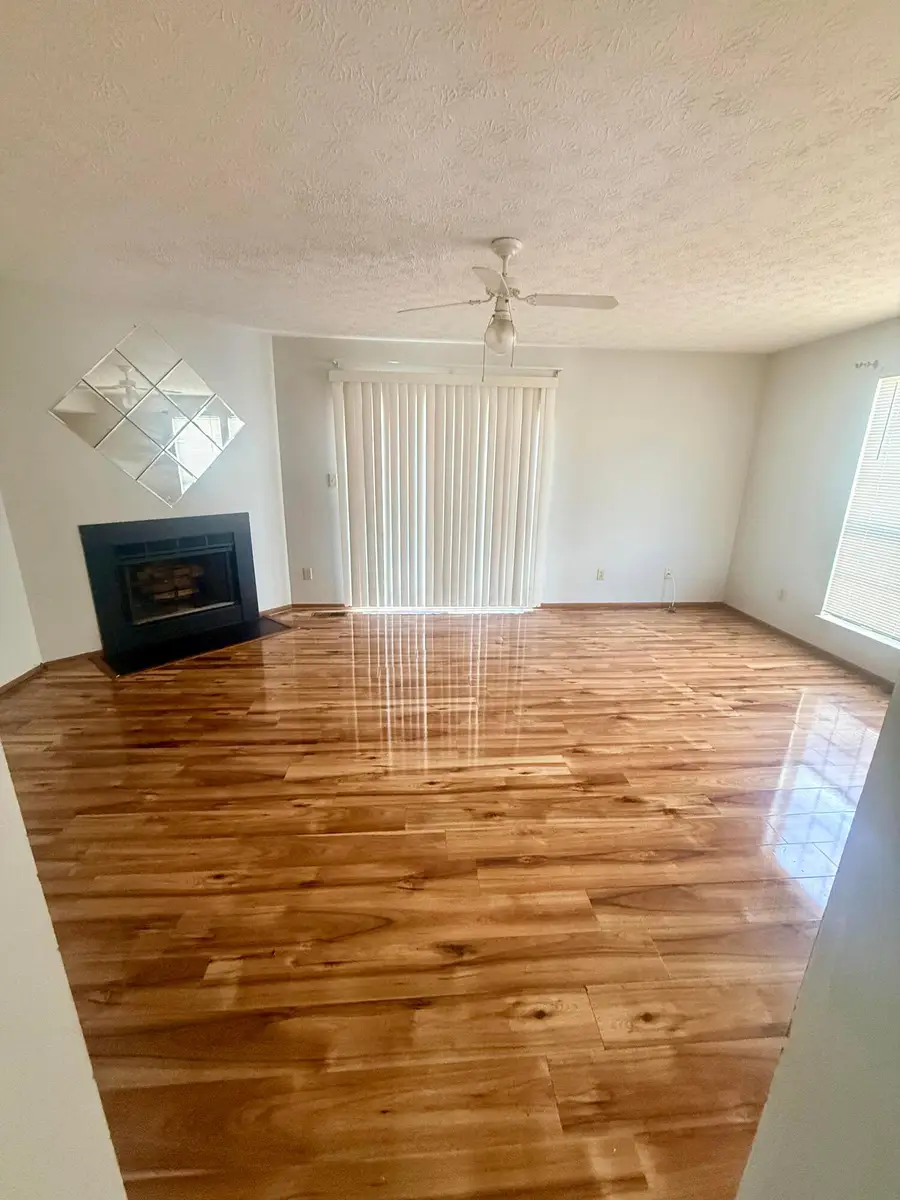 811 Crofton Place, Reynoldsburg, OH 43068 - #2