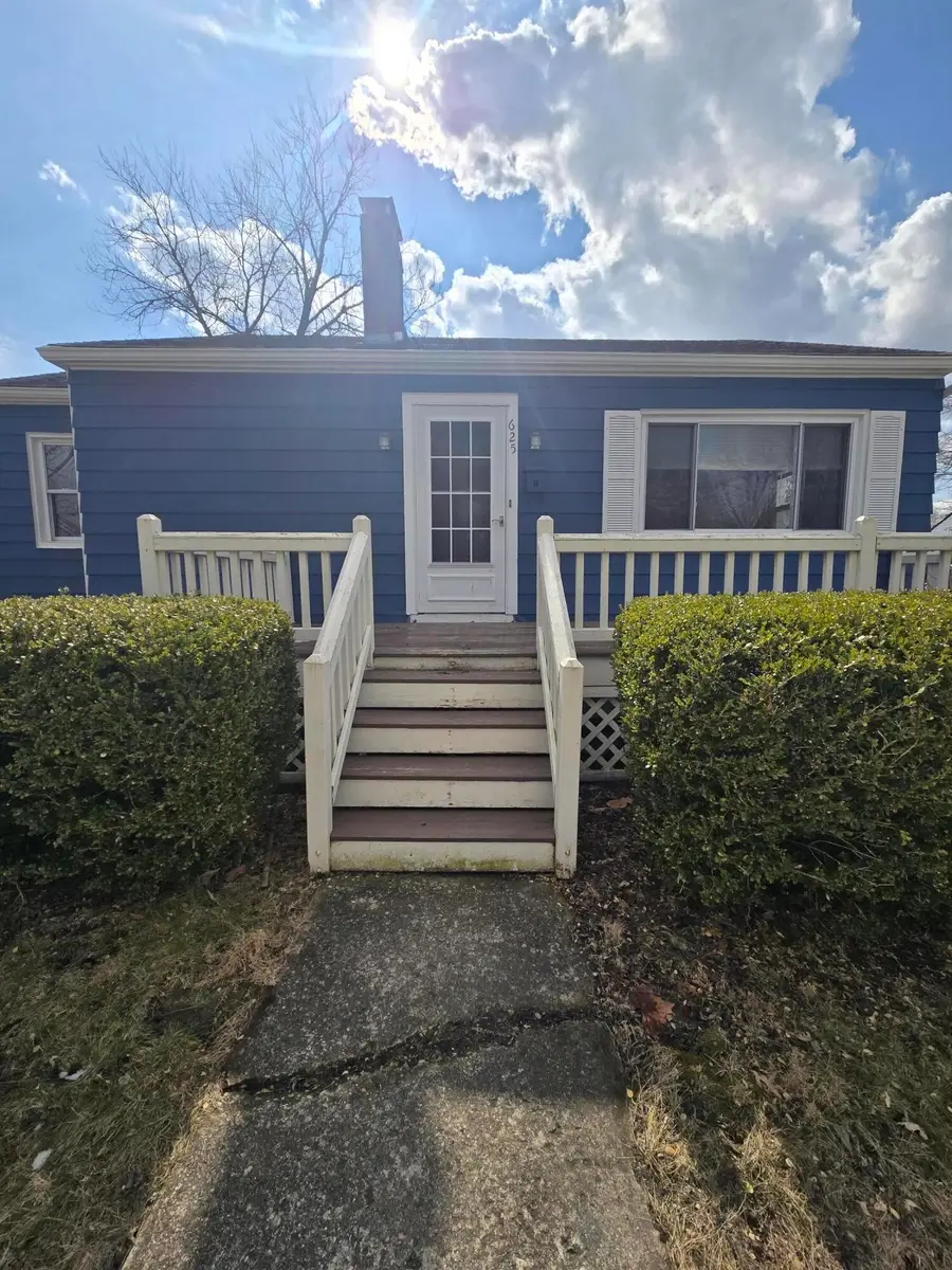 625 W 8th Street, Marysville, OH 43040 - #2