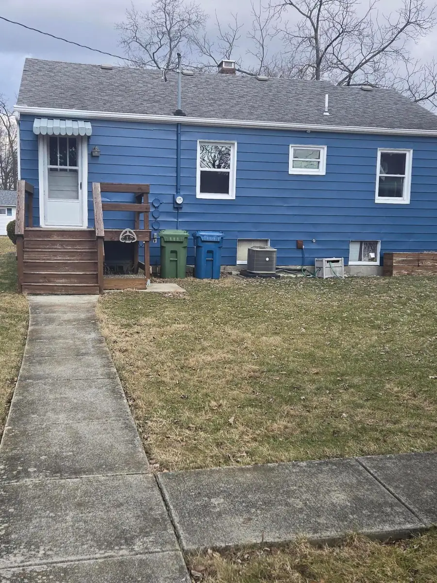 625 W 8th Street, Marysville, OH 43040 - #3