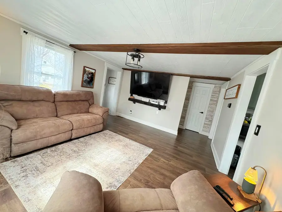 512 Hawthorne Avenue, London, OH 43140 - #3