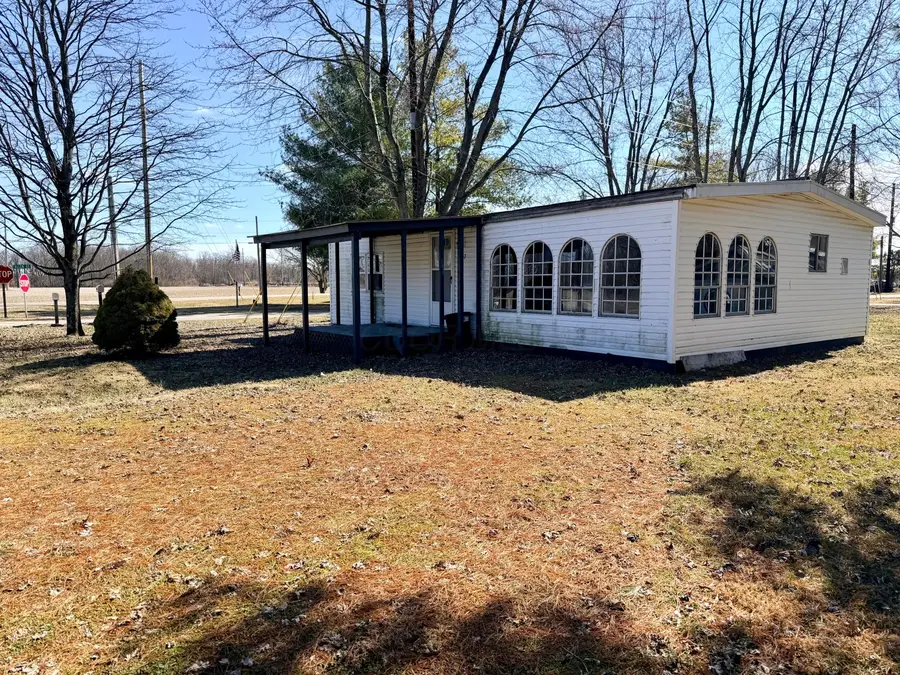 8017 Hamilton Street, Washington Court House, OH 43160 - #3