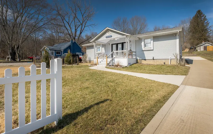 60 Appleseed Court, Howard, OH 43028 - #2