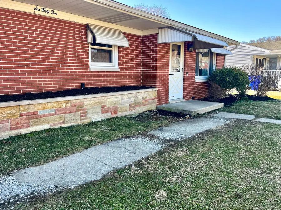 652 Adena Road, Chillicothe, OH 45601 - #3