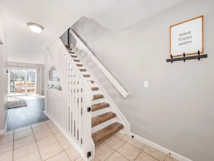 5651 Everbrook Drive, Hilliard, OH 43026 - #3