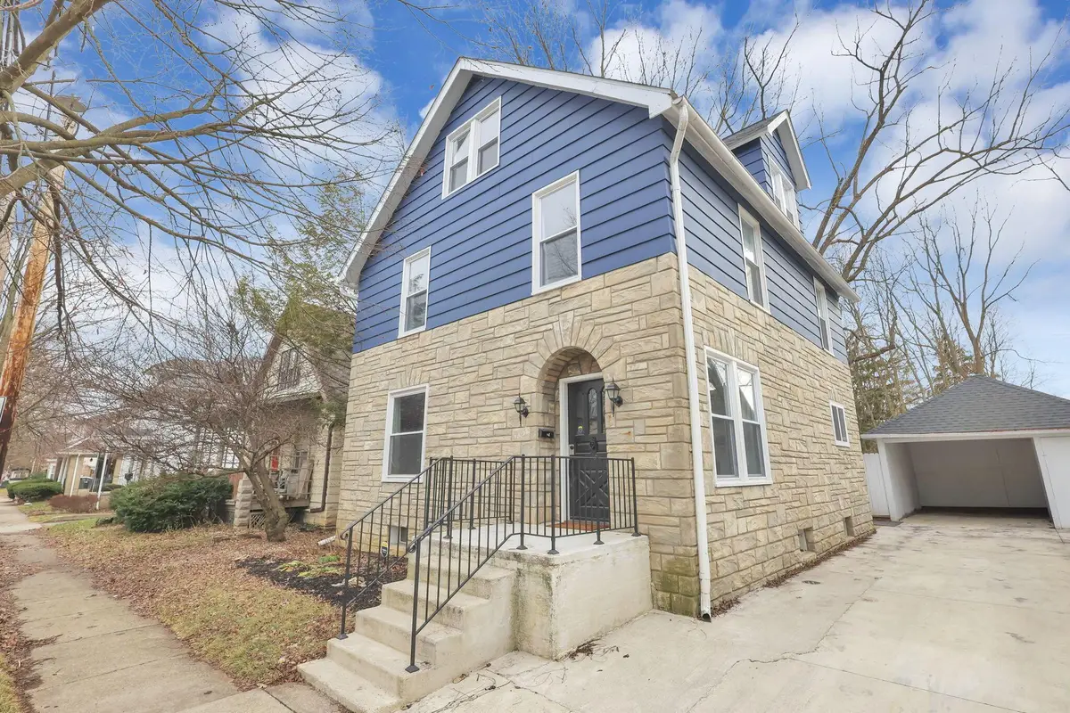 115 W Central Avenue, Delaware, OH 43015 - #1