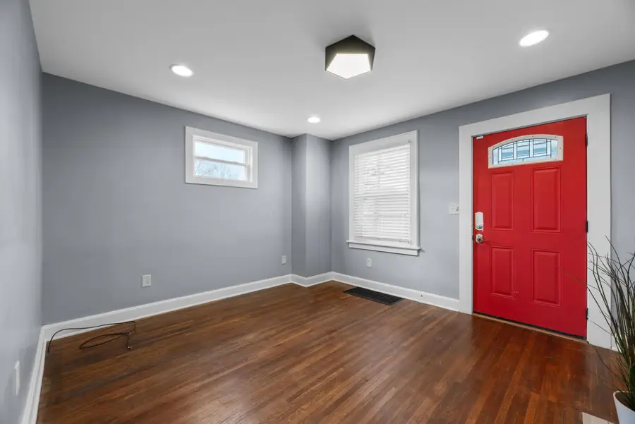 1230 Gilbert Street, Columbus, OH 43206 - #3