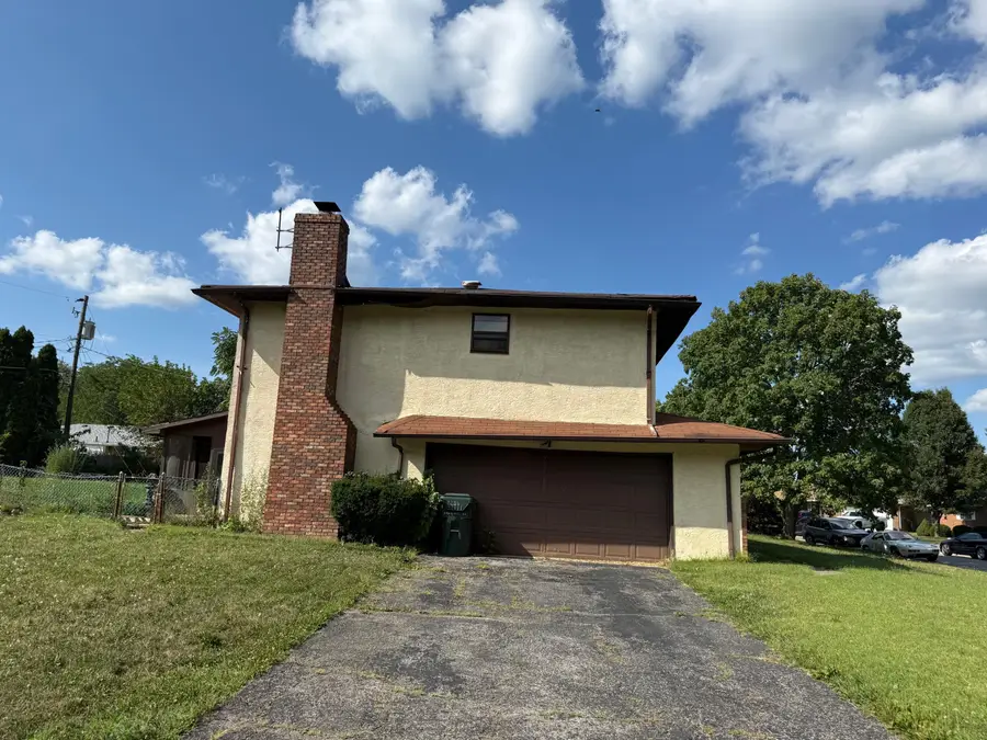 1239 Bradshire Drive, Columbus, OH 43220 - #2