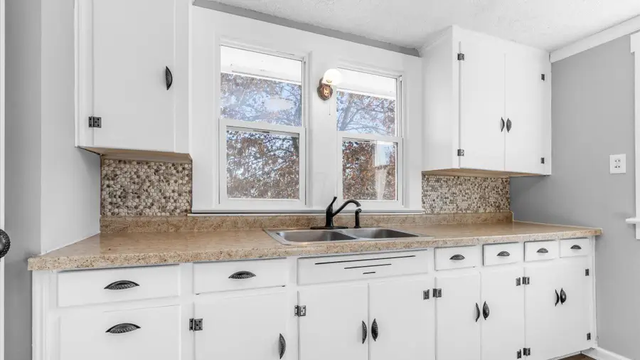 2410 Marion Avenue, Zanesville, OH 43701 - #3