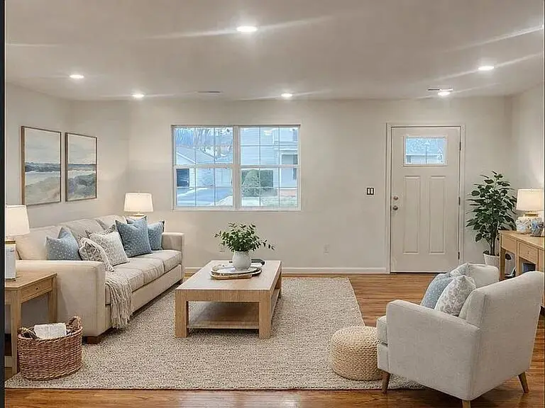 165 W 3rd Street, Frazeysburg, OH 43822 - #2